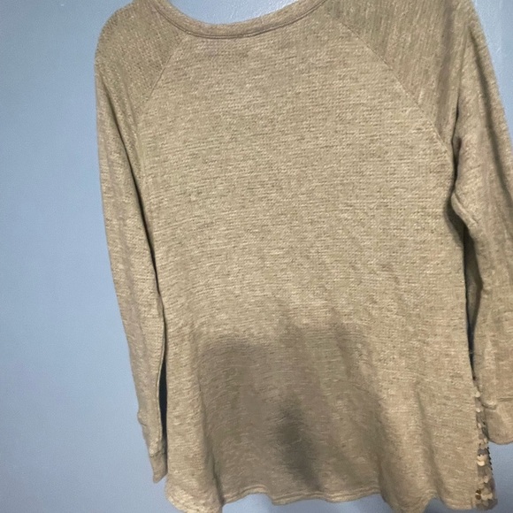 Studio Y gray sequined striped raglan top size L - Picture 5 of 5